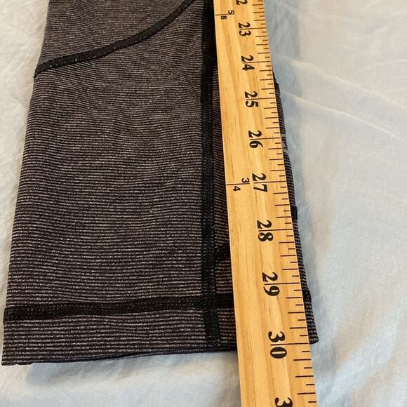 Lululemon Athletica Pace Rival Crop Wee Stripe So Fly Butterfly Legging Size 4 - Picture 5 of 6